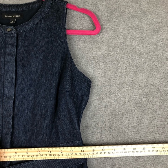 banana republic preppy Belted Denim dark wash wide leg cropped jumpsuit size 2 - Picture 9 of 11